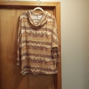 Lovely, never worn women's tunic top. Multiple  brownish,orange colors